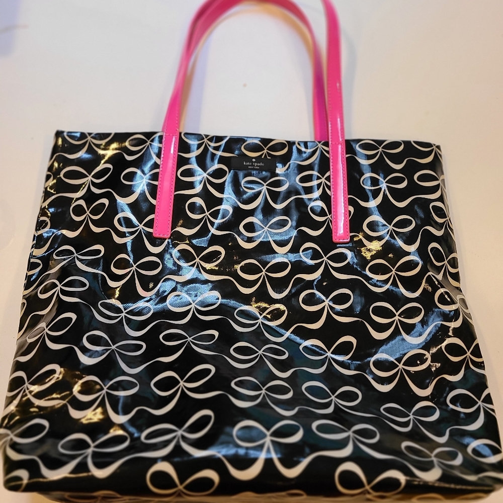 Bkack w/white bows Kate Spade Tote